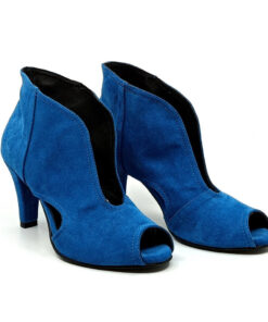 Botine decupate la varf de culoare albastru regal din piele naturala intoarsa